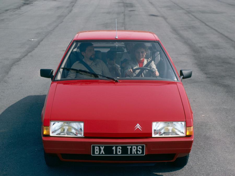  Citroen BX 16 TRS 1982 года  (фото 28 из 28)